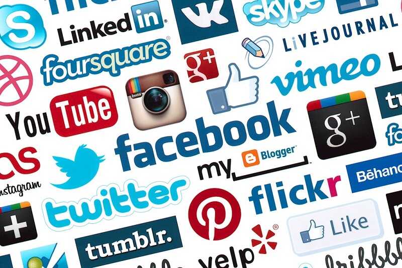 Các nền tảng mạng xã hội là một trong những kênh phân phối content vô cùng hiệu quả
